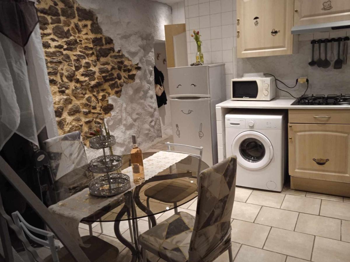 Jolie Maison De Village Capendu Exteriér fotografie