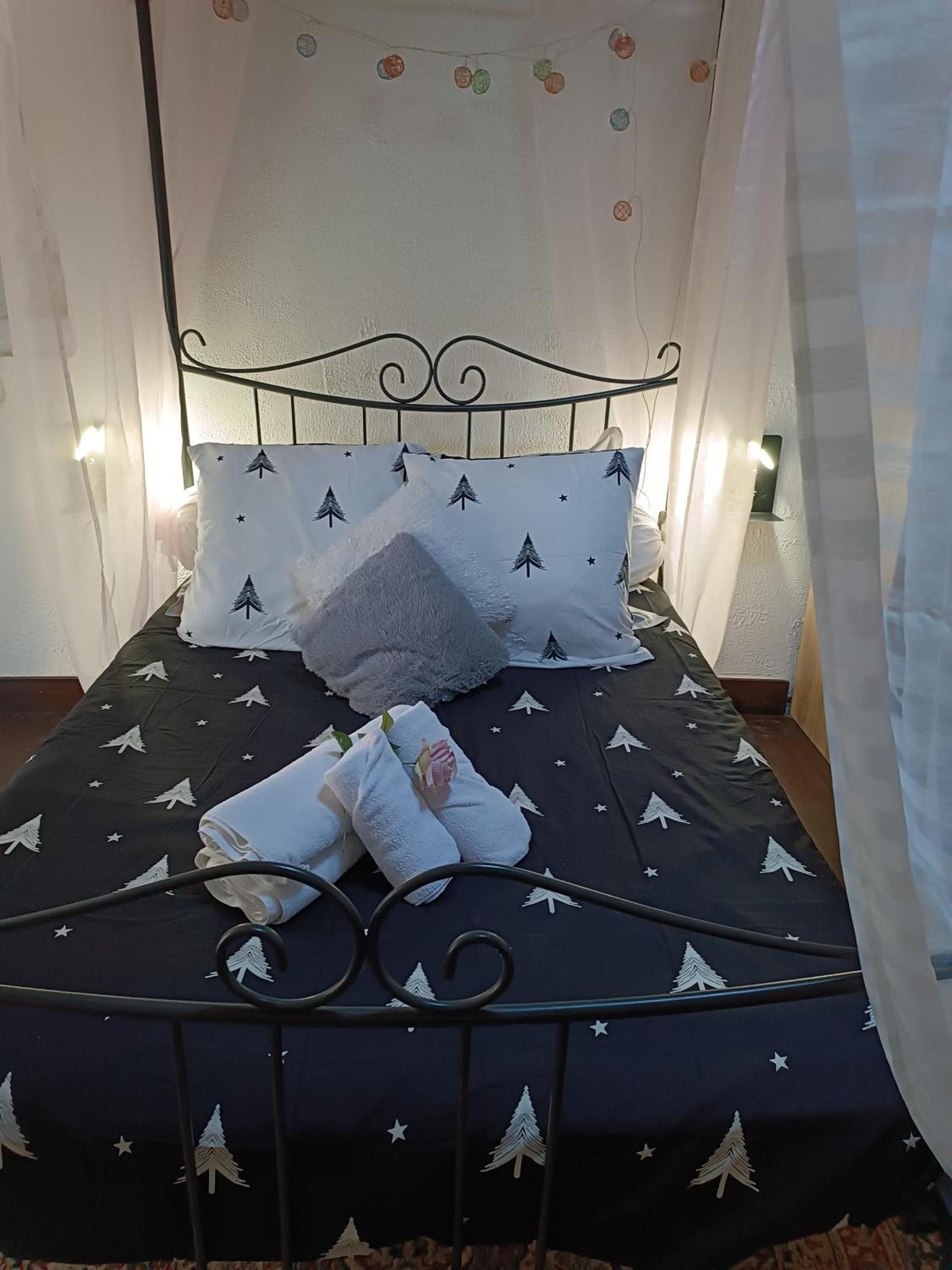 Jolie Maison De Village Capendu Exteriér fotografie